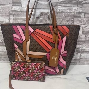 Michael Kors Sinclair Large EW Grab Tote 3D Logo Brown/Red/Pink & Wallet Set